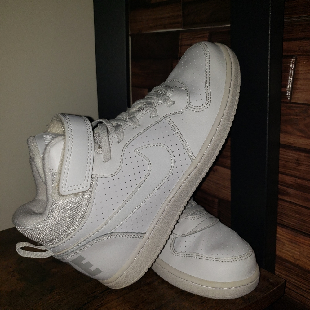 Boys white leather High top sneakers